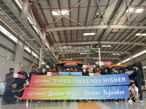 中國式現代化客車范本 蘇州金龍阿曼工廠世界杯用車正式交付