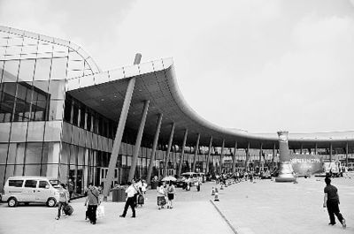 老港“退役”，新港“領航” 客運中心的新舊交替