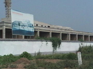 渦北汽車客運(yùn)站 停工數(shù)年的客運(yùn)中心現(xiàn)狀